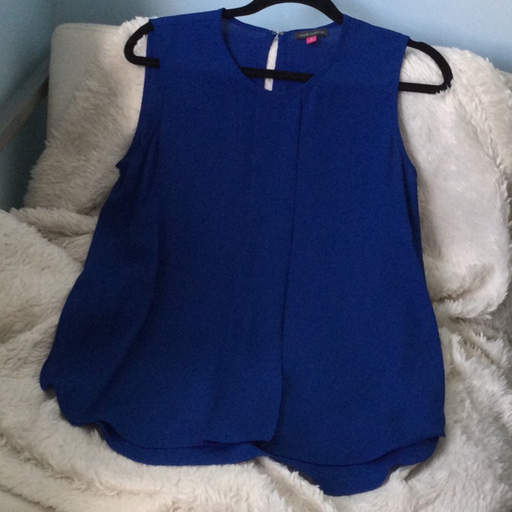 Vince Camuto Top
